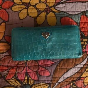 Brighton Cross Body Wallet
